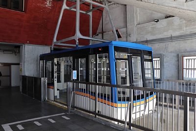 ���[�v�E�F�C