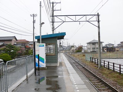 �k�ԉw�z�[��