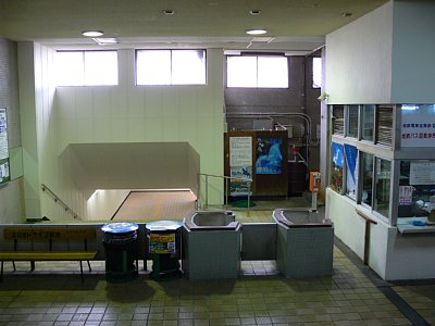 ���D������n������ʂ��ăz�[���ɓ���܂�