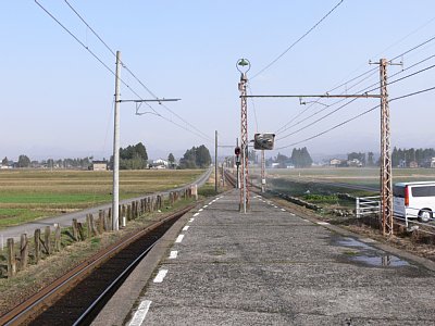 �����w�z�[��