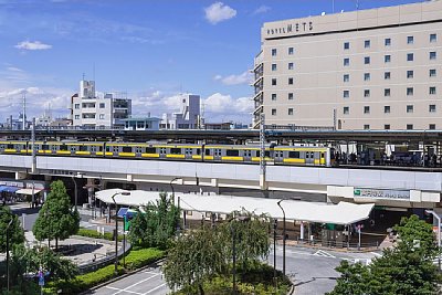 高架上のホーム