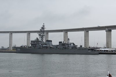 護衛艦「じんつう」