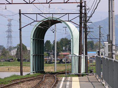 �X�m�[�V�F���^�[