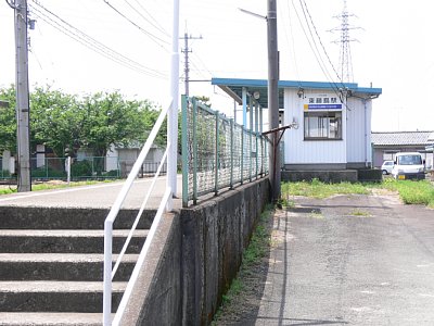 �������w