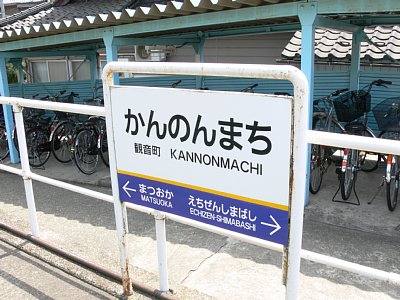 �w���\����