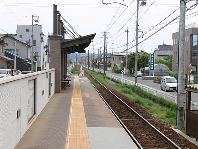八ツ島駅ホーム