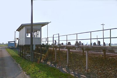 �z�[���͊ȈՂȂ��̂ł�