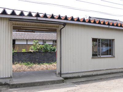 ���H���w