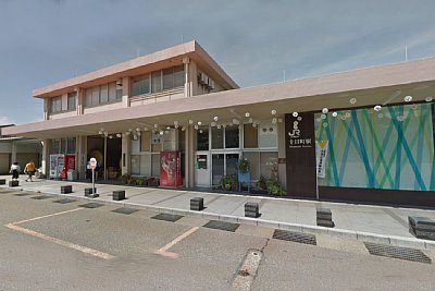 十日町駅東口駅舎