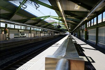 �V�����z�[��