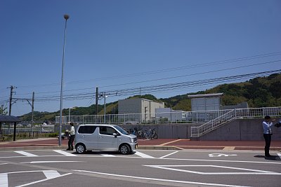 陽羽里駅ホーム