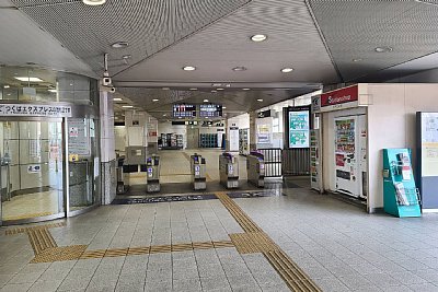 つくばエクスプレス改札口