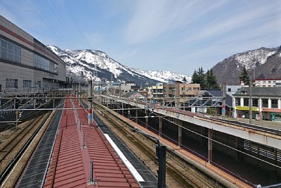 �ݗ����z�[��