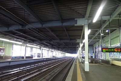 �V�����z�[���͑��Ύ�2��2��