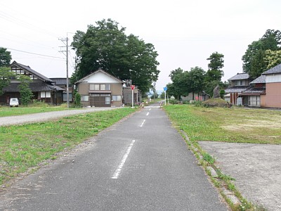 この駅跡の広さから側線も何本もあったと思われます