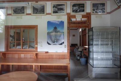 ���w�ɓ����̎ʐ^�W��