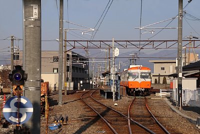 �d�Ԃ̎�O���\�����؂ł����A�Ւf�@���Ȃ�