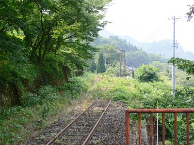 ���J���ʂ̐��H�̎���͑��������΂��Ă��܂�