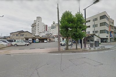 タクシー乗り場もあります