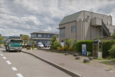 ���ꔪ���w��