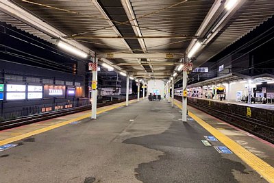 2��4���z�[��