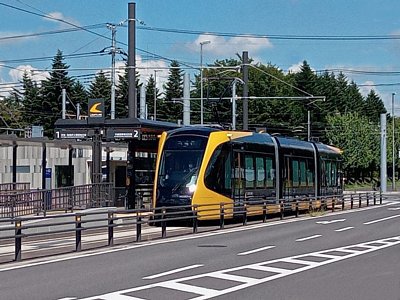 �����n��s���Z���^�[�O�z�[��