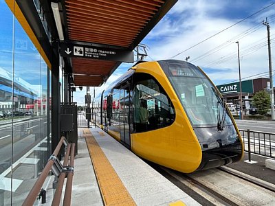 ���C�g���C��������