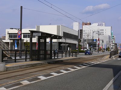 ����z�[��