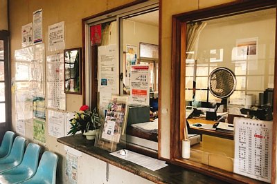 �ؕ������