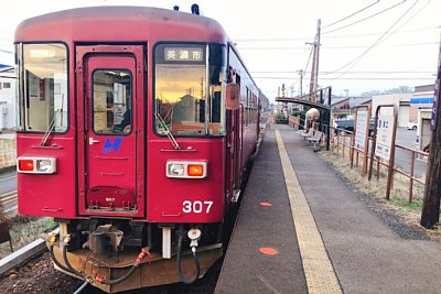 �i�K��300�`�C����