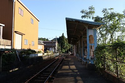 ホームと待合所