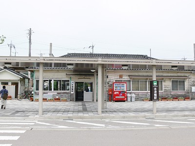 本津幡駅