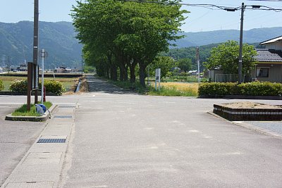 岩本駅方面