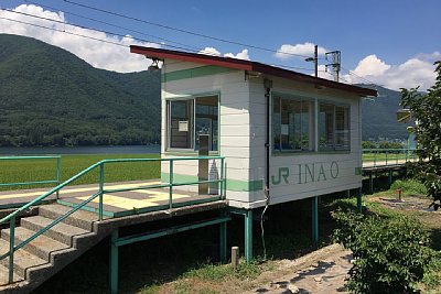 �ҍ����͊K�i�����܂�