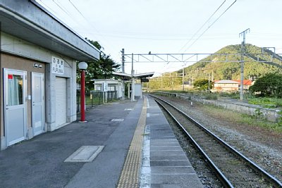 �z�[�����J�[�u���Ă��܂�