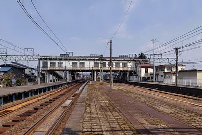 �z�[���ƌא���