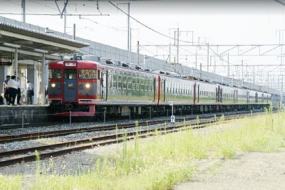 115�n���Ȃ̓S��