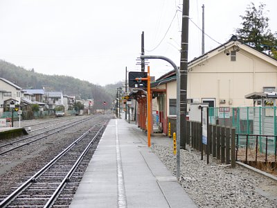 �w�ɂ͏��������̂ł�