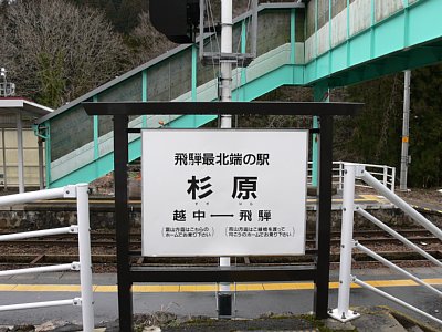 �w���\����