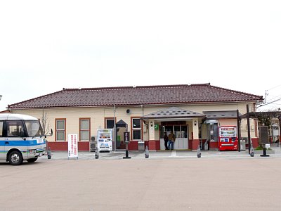 越中八尾駅