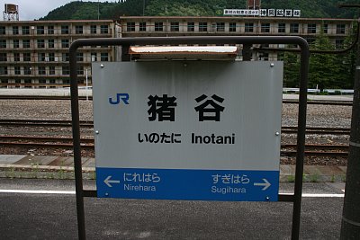 ���J�w�������w���W