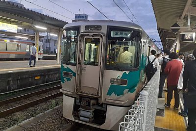 愛知環状鉄道　ホーム