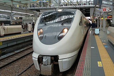 683系サンダーバード