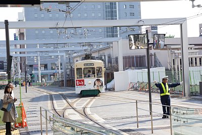 7000�n�d�Ԃ���������Ƃ���ł�